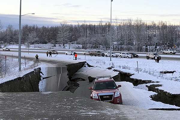 alaska quake aftershocks